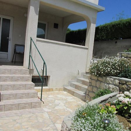 Apartmani Roza لوبار الغرفة الصورة