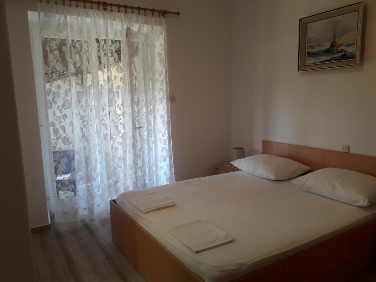 Apartmani Roza لوبار المظهر الخارجي الصورة