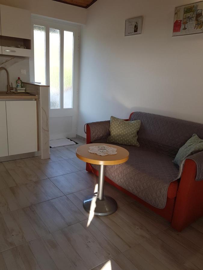 Apartmani Roza لوبار المظهر الخارجي الصورة