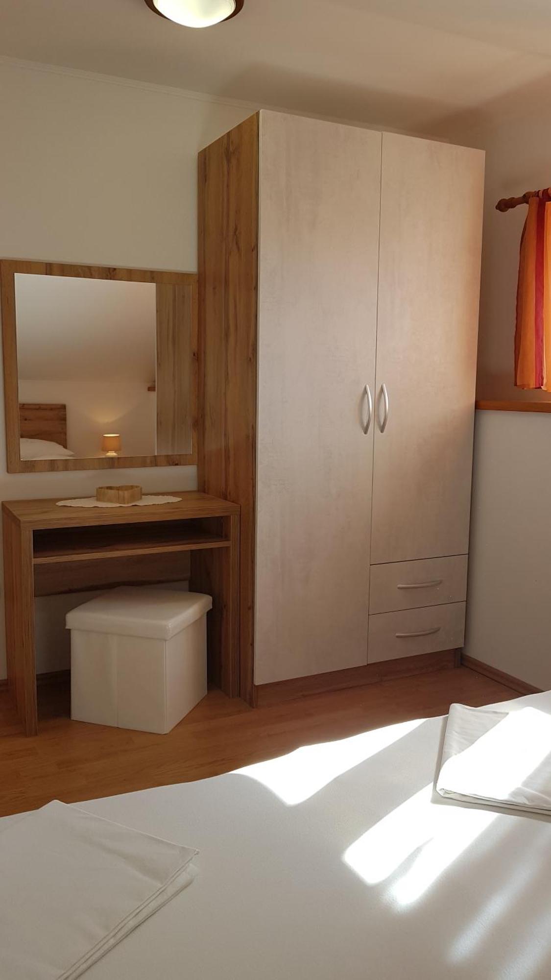 Apartmani Roza لوبار المظهر الخارجي الصورة