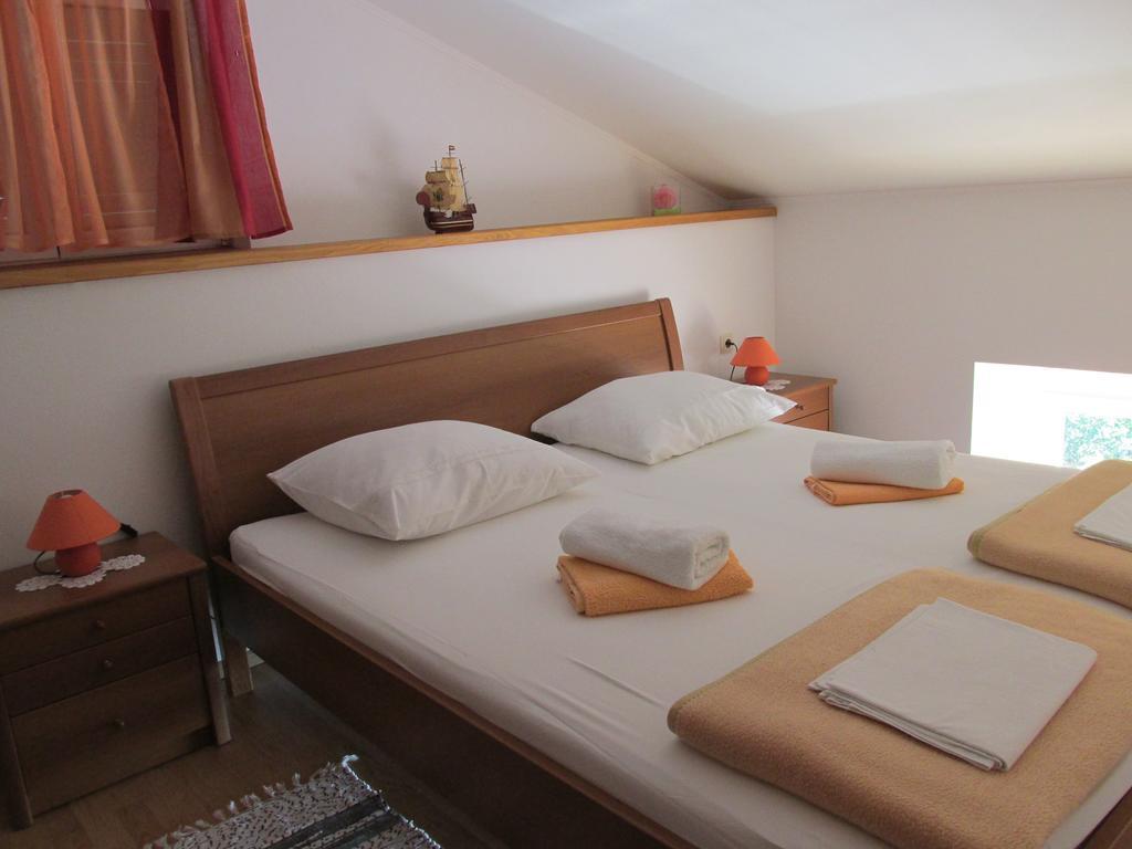 Apartmani Roza لوبار المظهر الخارجي الصورة